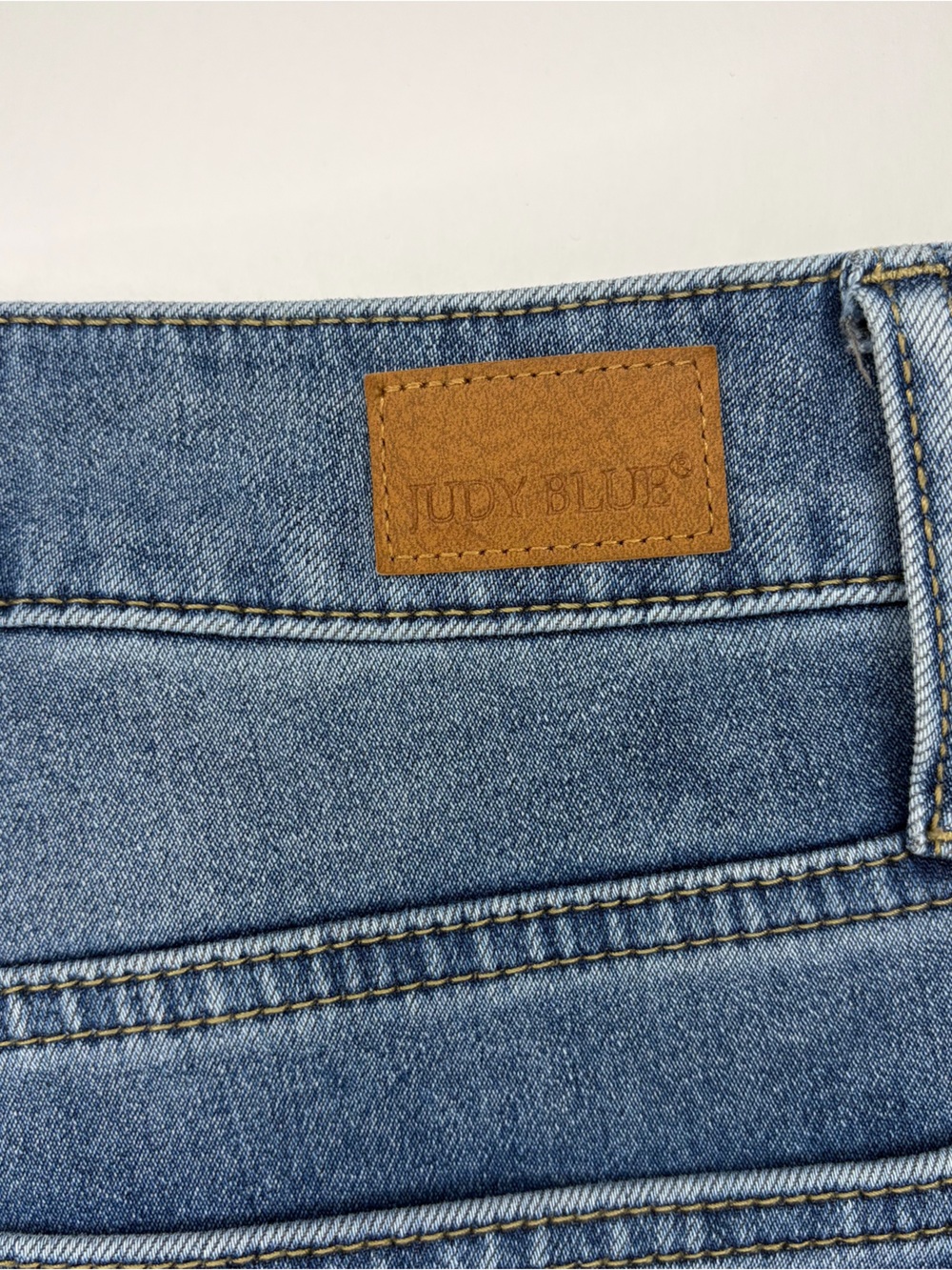Judy Blue Women’s Skinny Fit Jeans - Style JB88206 Medium Wash Size 14W - Picture 6 of 10